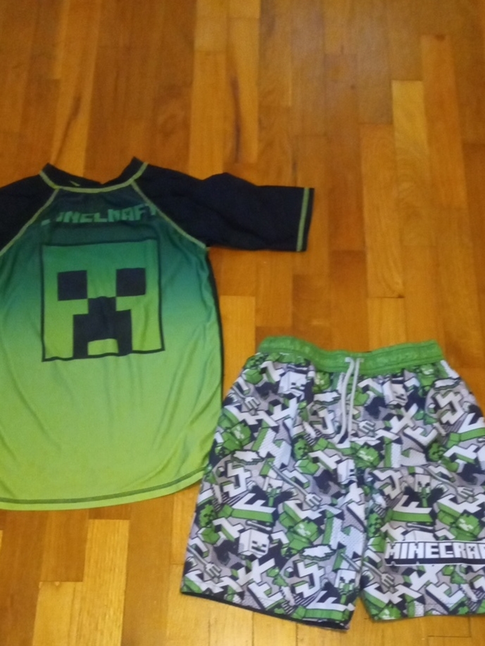 Minecraft Boys Green Creeper drifit shirt and board shorts, 12